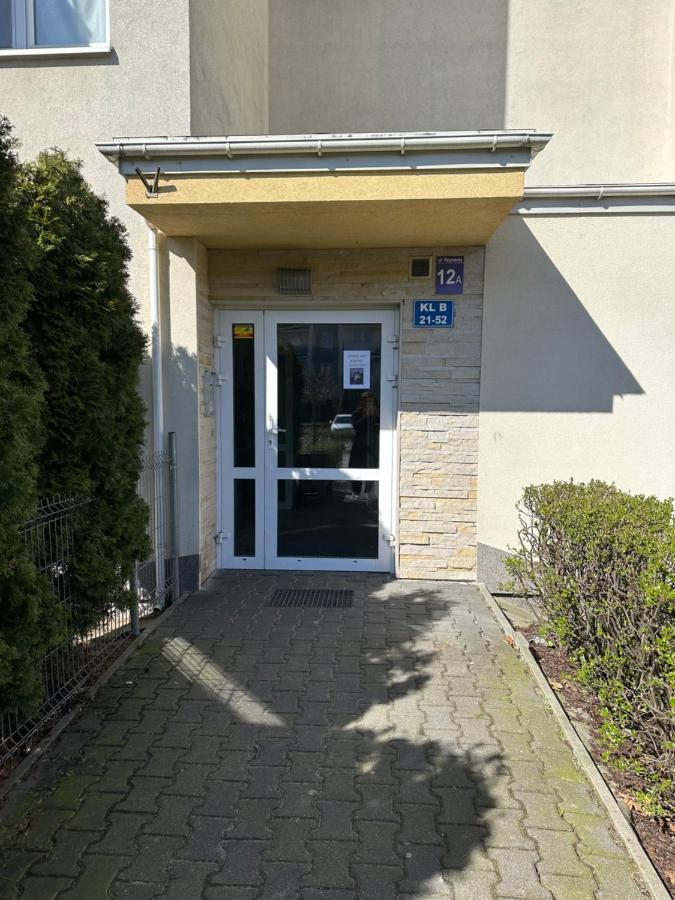 Sdh 3 Radzymin Comfortable Apartment Near Warsaw Eksteriør billede